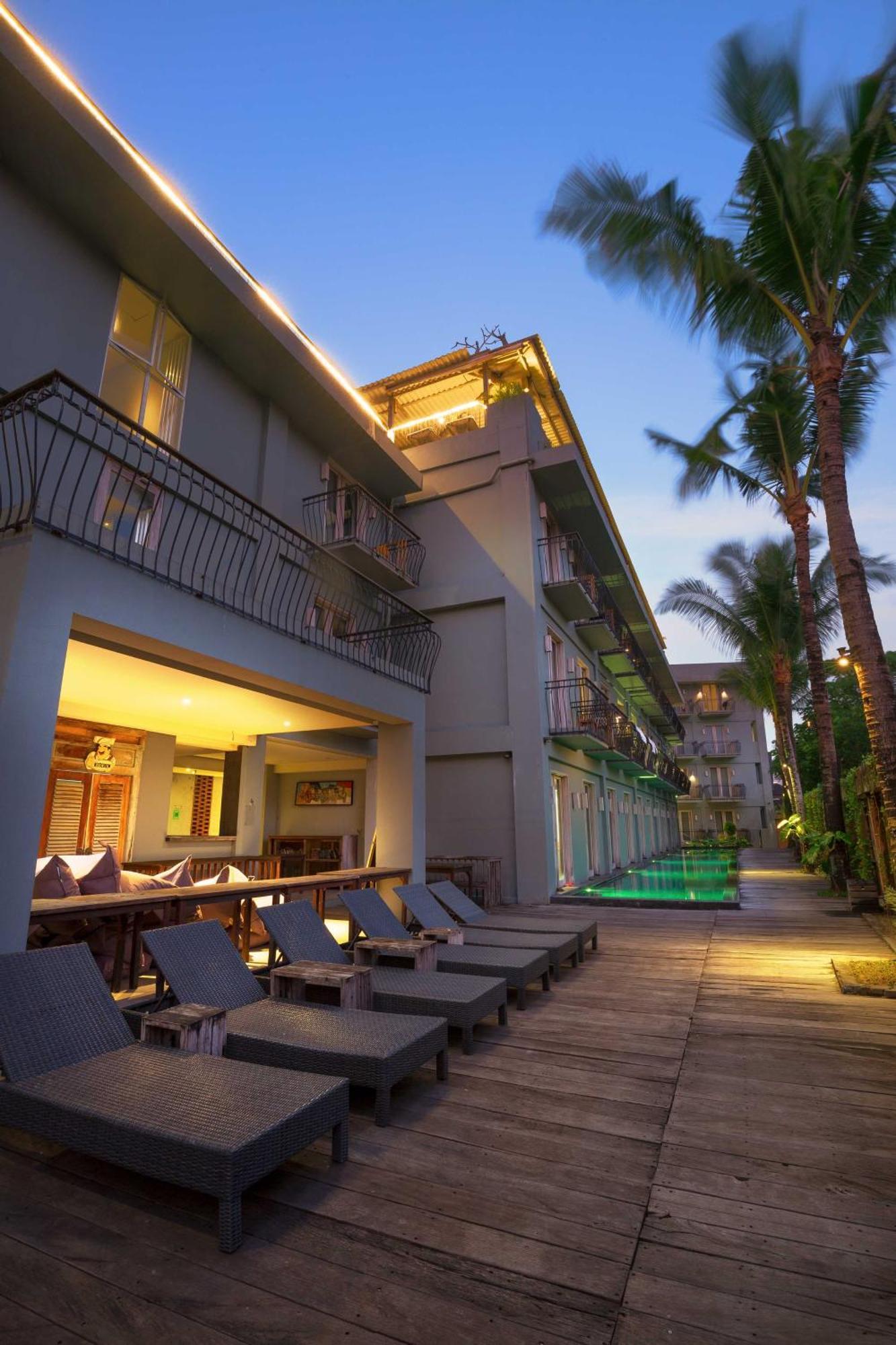 Frii Bali Echo Beach Hotel Canggu  Exterior photo