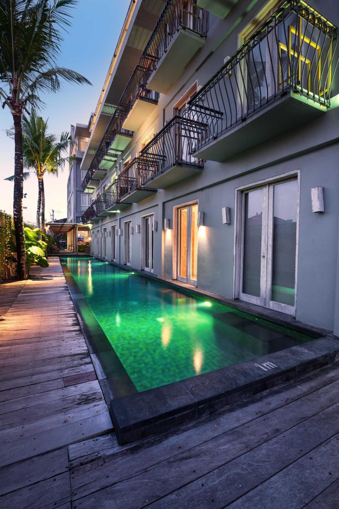 Frii Bali Echo Beach Hotel Canggu  Exterior photo