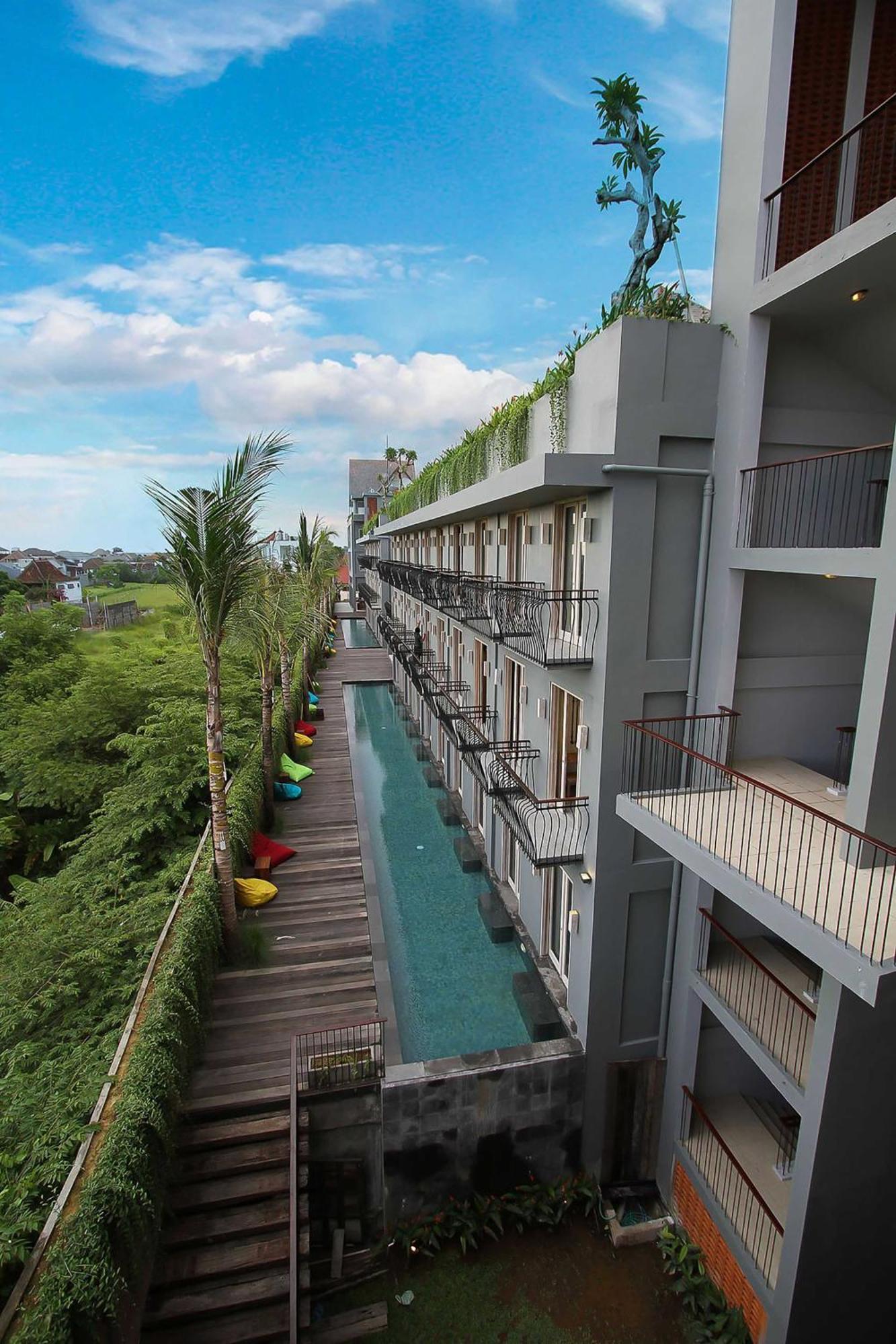 Frii Bali Echo Beach Hotel Canggu  Exterior photo